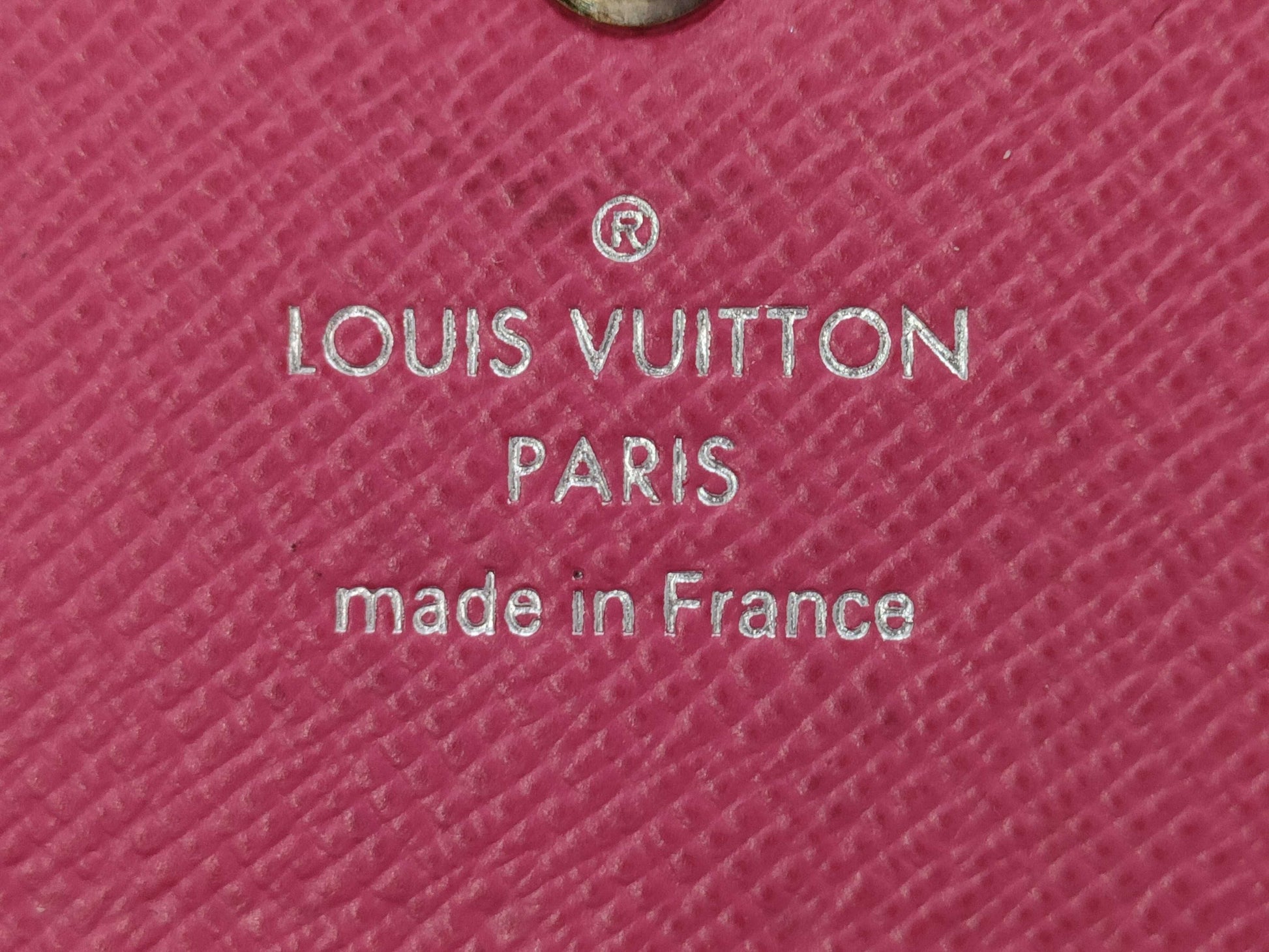 LOUIS VUITTON Epi Portefeuille Sarah Long Wallet in Noir and Hot Pink, M64322
