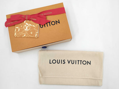 LOUIS VUITTON Epi Portefeuille Sarah Long Wallet in Noir and Hot Pink, M64322