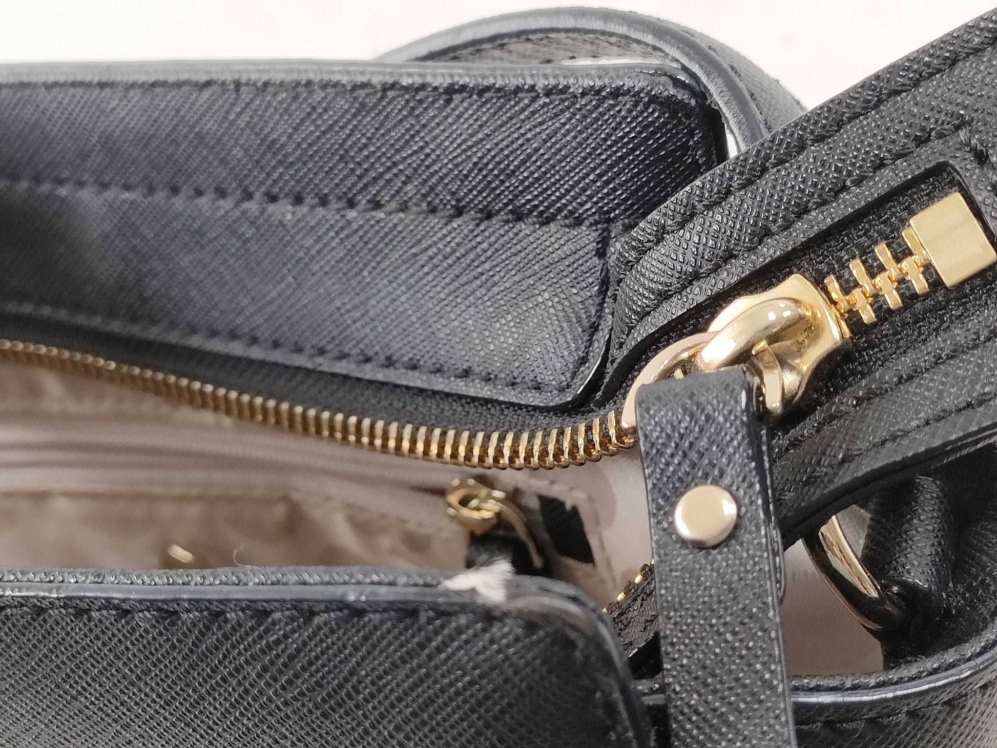 COACH Signature MICHAEL KORS/Kate Spade and other shoulder/tote bags 