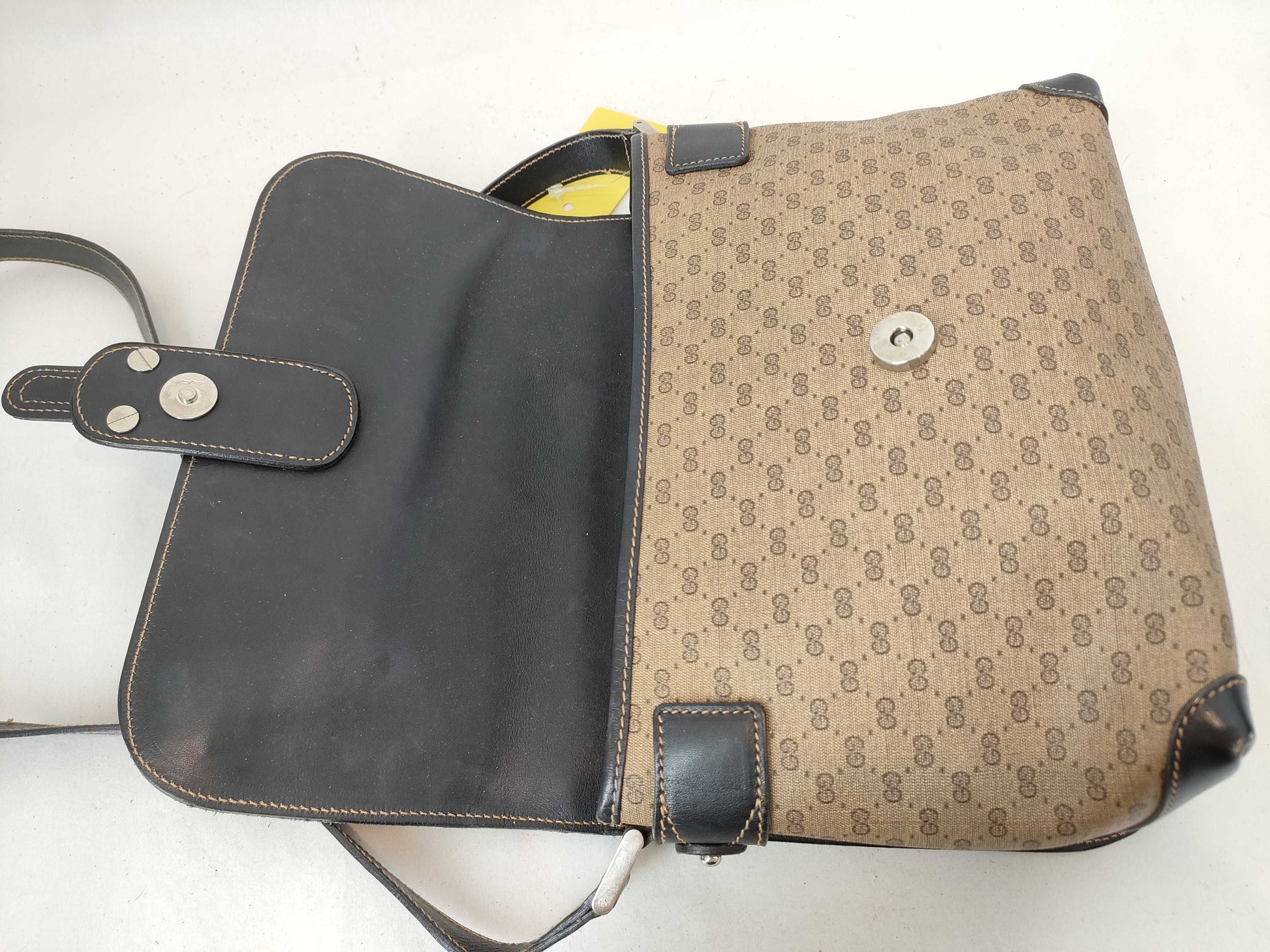 GUCCI Shoulder Bag 001, 261, 1135 Shoulder Bag