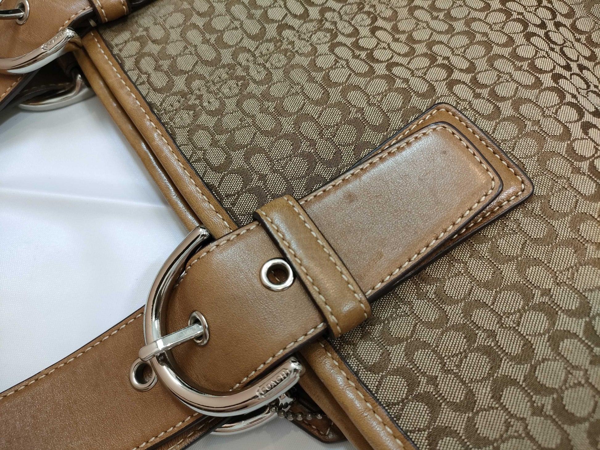 COACH Signature 18651/6279/6383/13341 Hand Tote and other 4-piece handbag set