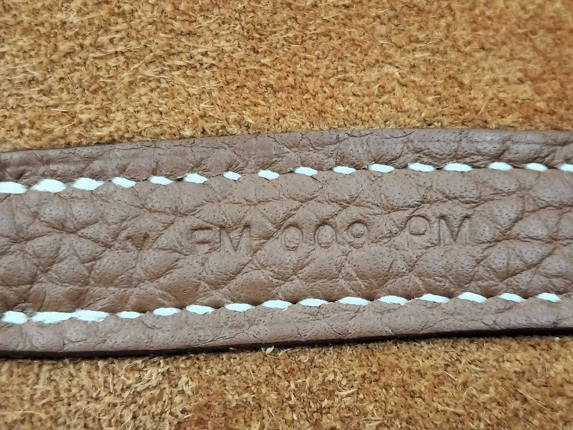 HERMES Picotin Lock PM Taurillon Gold Handbag with GD Hardware and Y Stamp