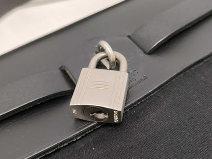 HERMES C □D Airbag D engraved shoulder bag