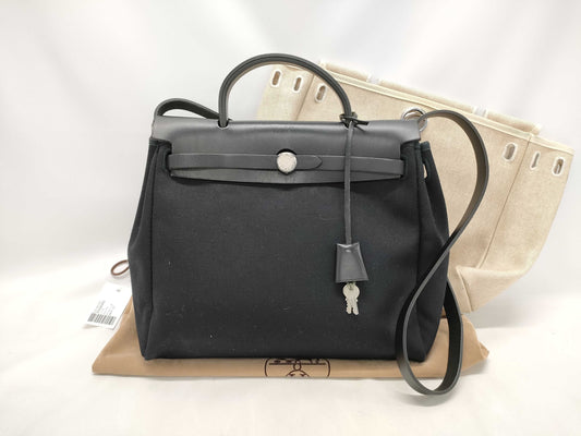 HERMES C □D Airbag D engraved shoulder bag