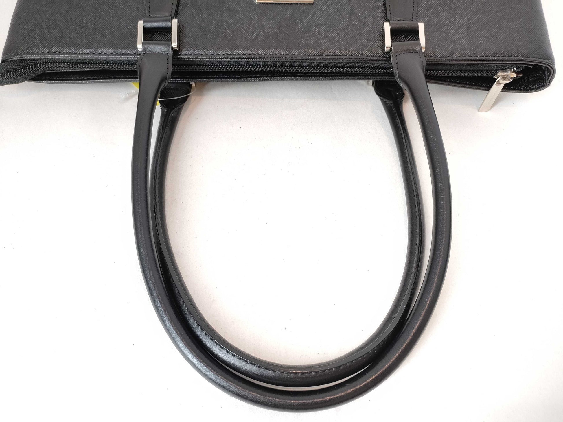 BURBERRY Leather Tote Bag with Interior Pocket and Nova Check