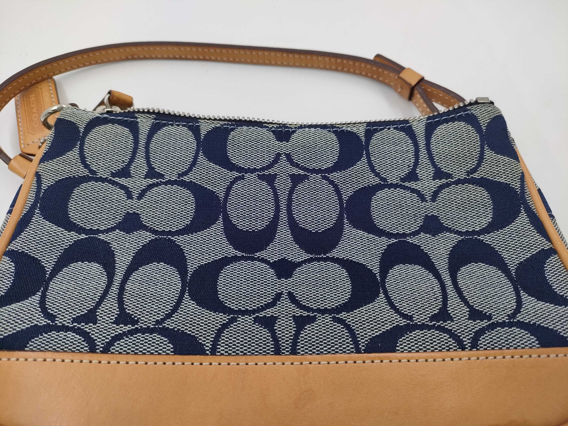 COACH Signature 6094 Handbag