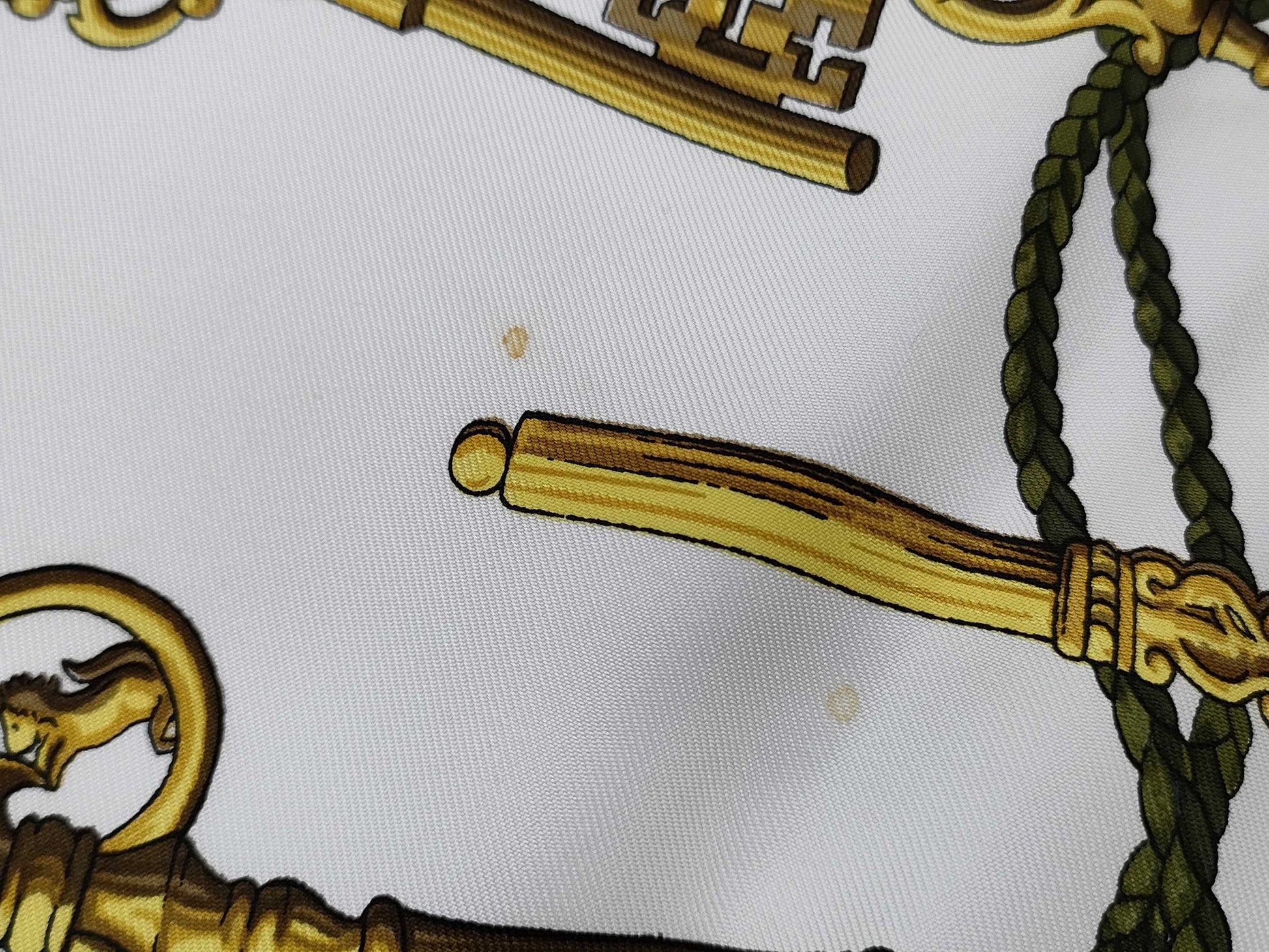 HERMES Carré Key 90 Scarf