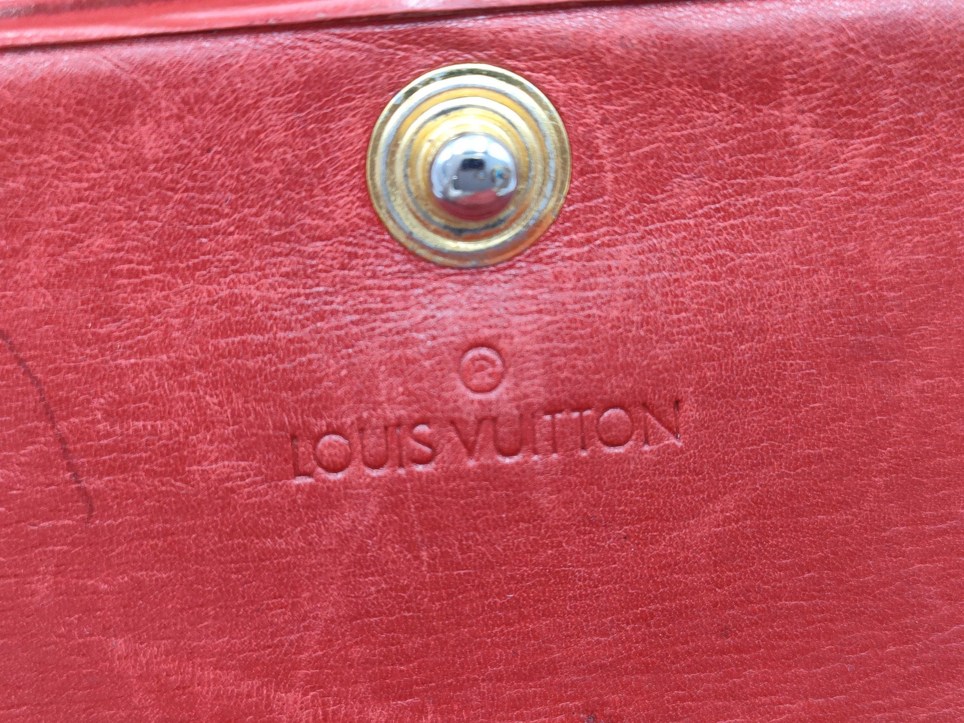 LOUIS VUITTON Epi Portefeuille International Wallet