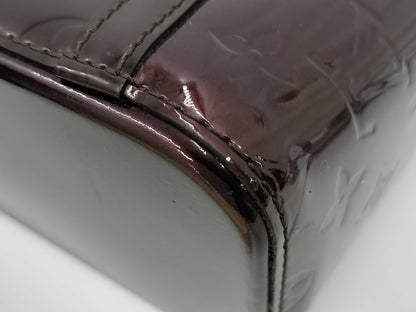 LOUIS VUITTON Vernis Avalo Handbag