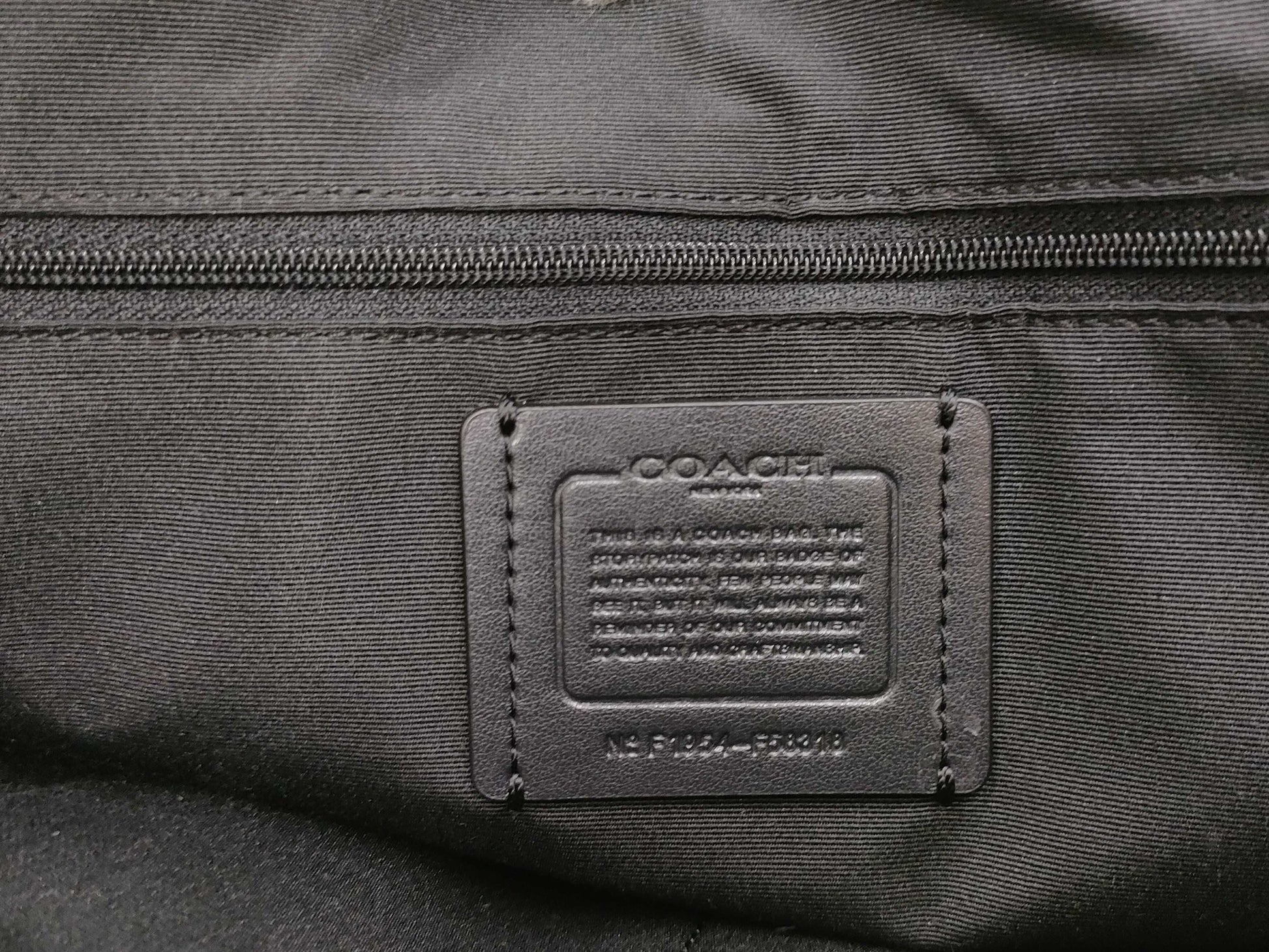 COACH Signature Tote/Shoulder Bag Set Bag