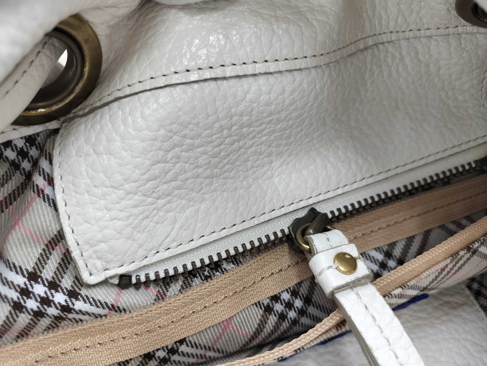 BURBERRY ZA411-020-02 Leather One-Shoulder Bag Handbag