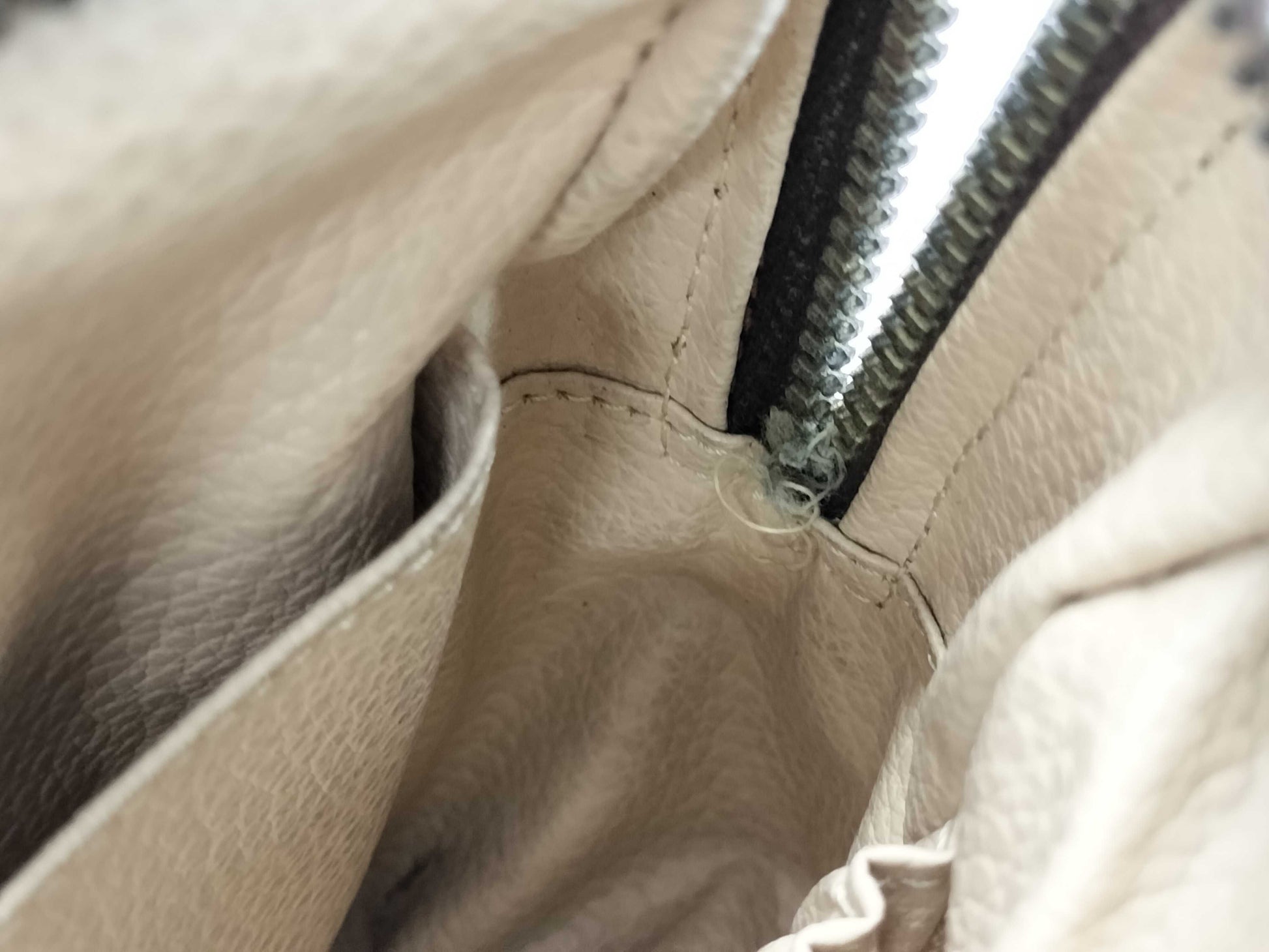 LOUIS VUITTON Monogram True Towel Second Bag with Broken Zipper