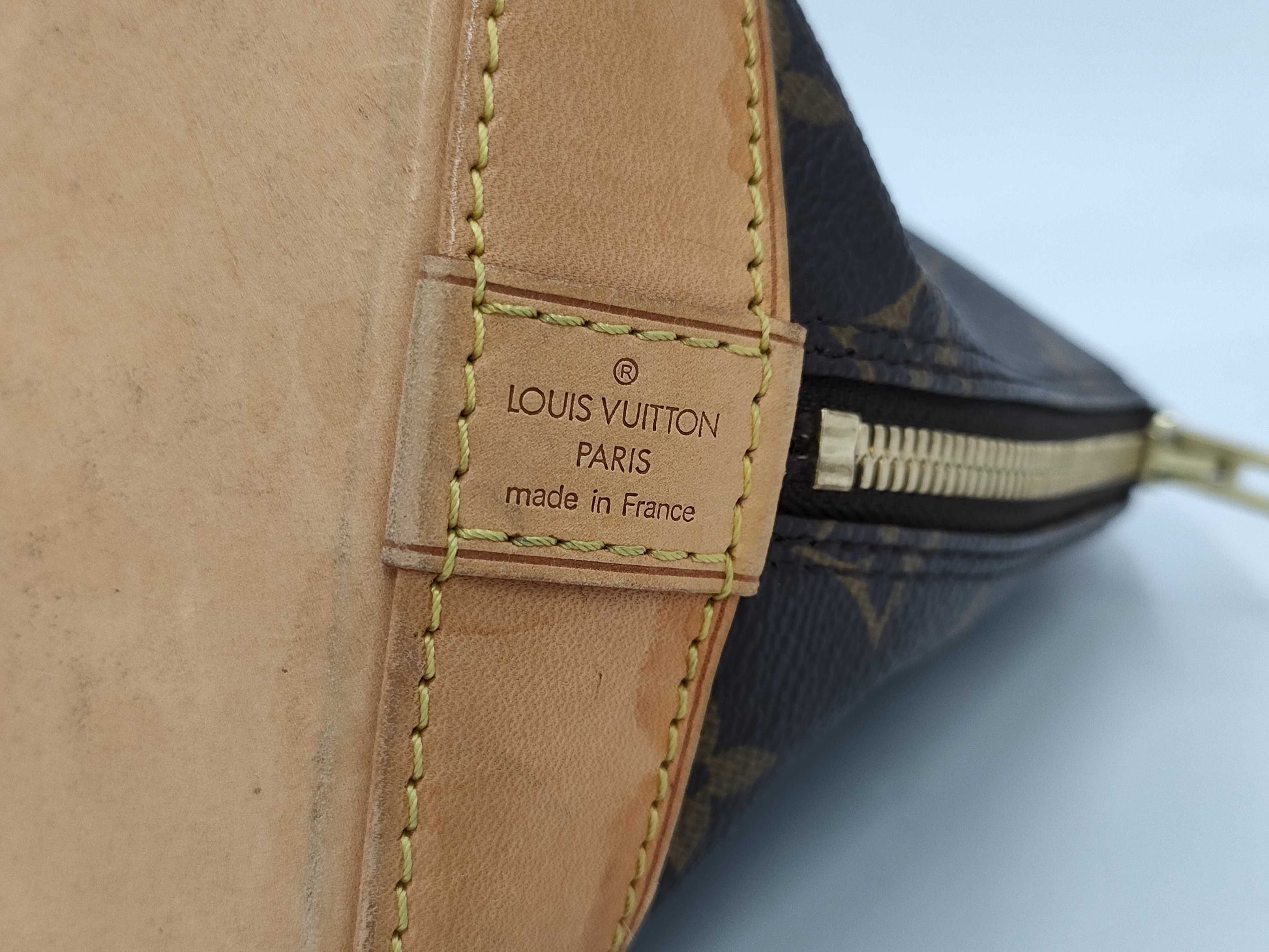LOUIS VUITTON Monogram M40878 Alma MM Handbag