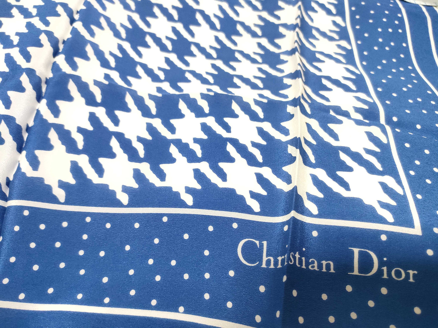 Dior 5-piece scarf