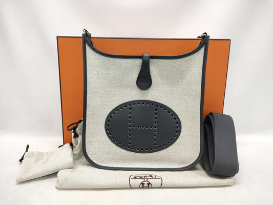 HERMES □K Evelyn Evelyn 1 Toile H Shoulder Bag