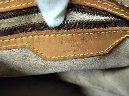 LOUIS VUITTON Monogram M42238 Petit Bucket Tote Bag