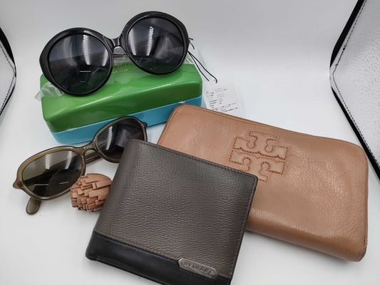 BVLGARI wallet/Calvin Klein sunglasses and other branded accessories Other accessories