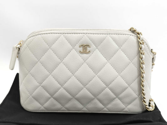 CHANEL Caviar Skin Shoulder Clutch White Shoulder Bag