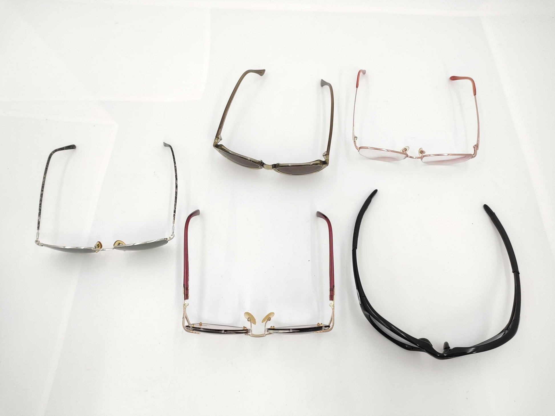  Dior Mila Schon and other glasses * 5 Sunglasses and glasses