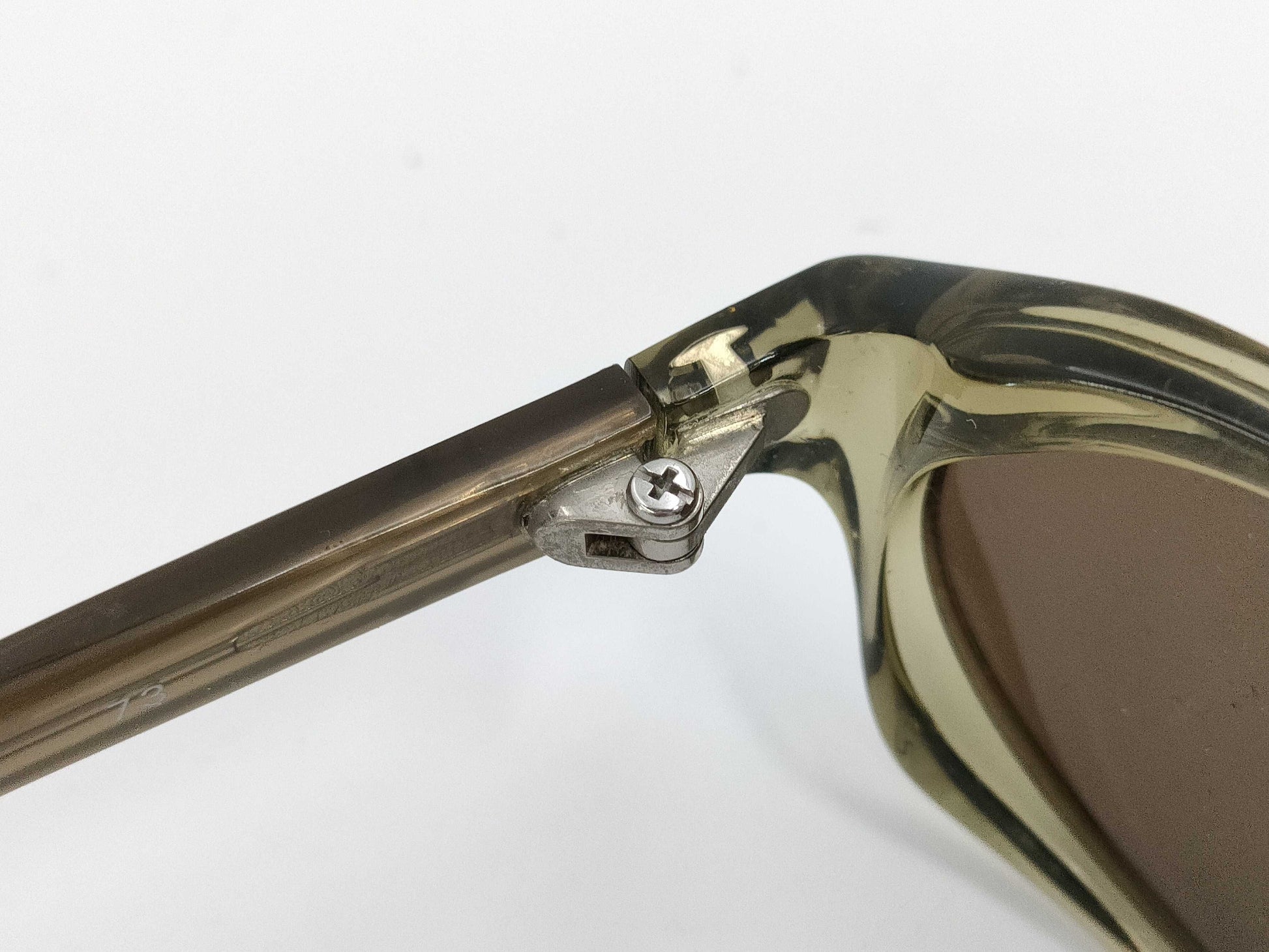  Dior Mila Schon and other glasses * 5 Sunglasses and glasses