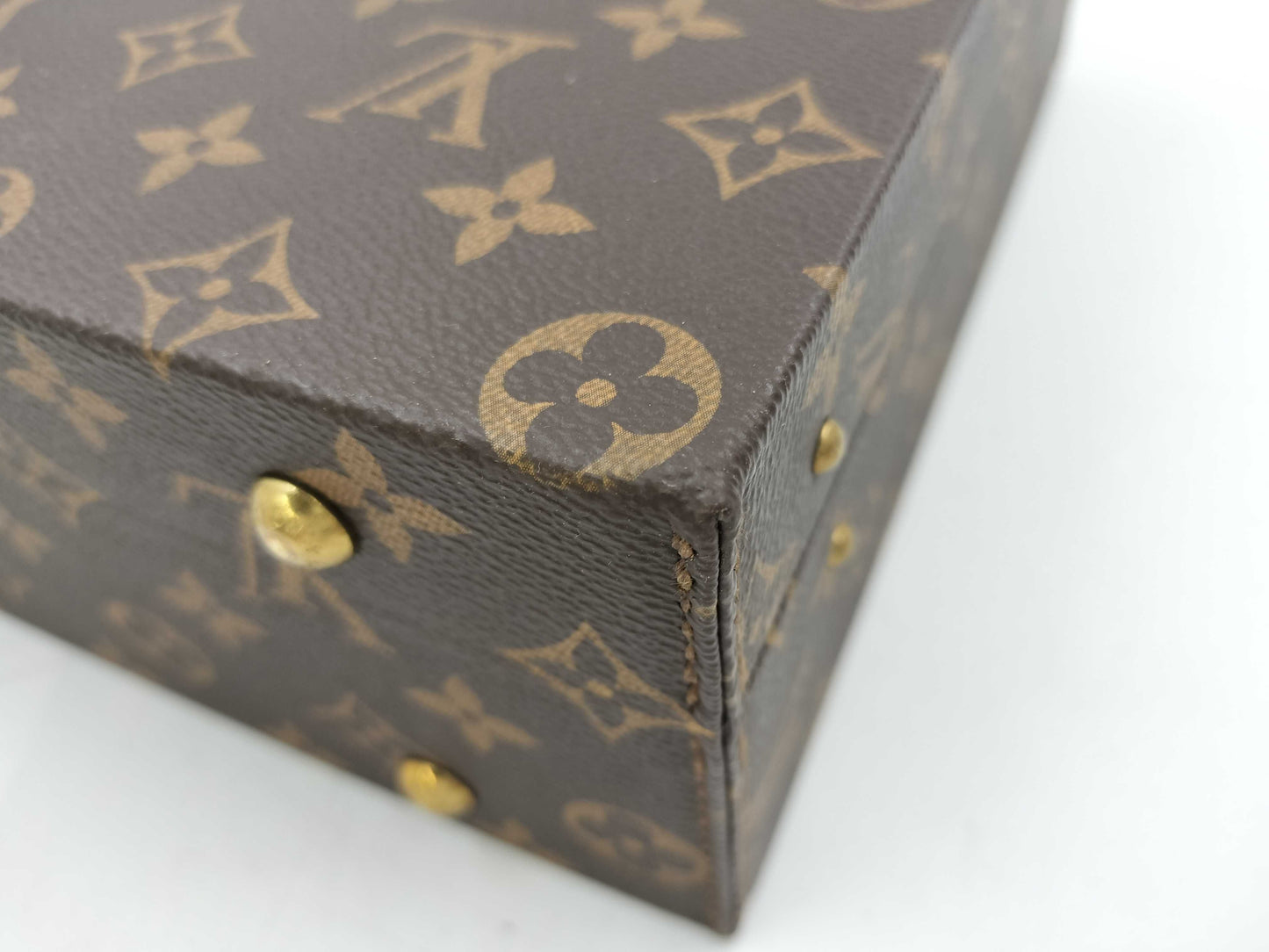 LOUIS VUITTON Monogram Boite Bijou Trunk Bag