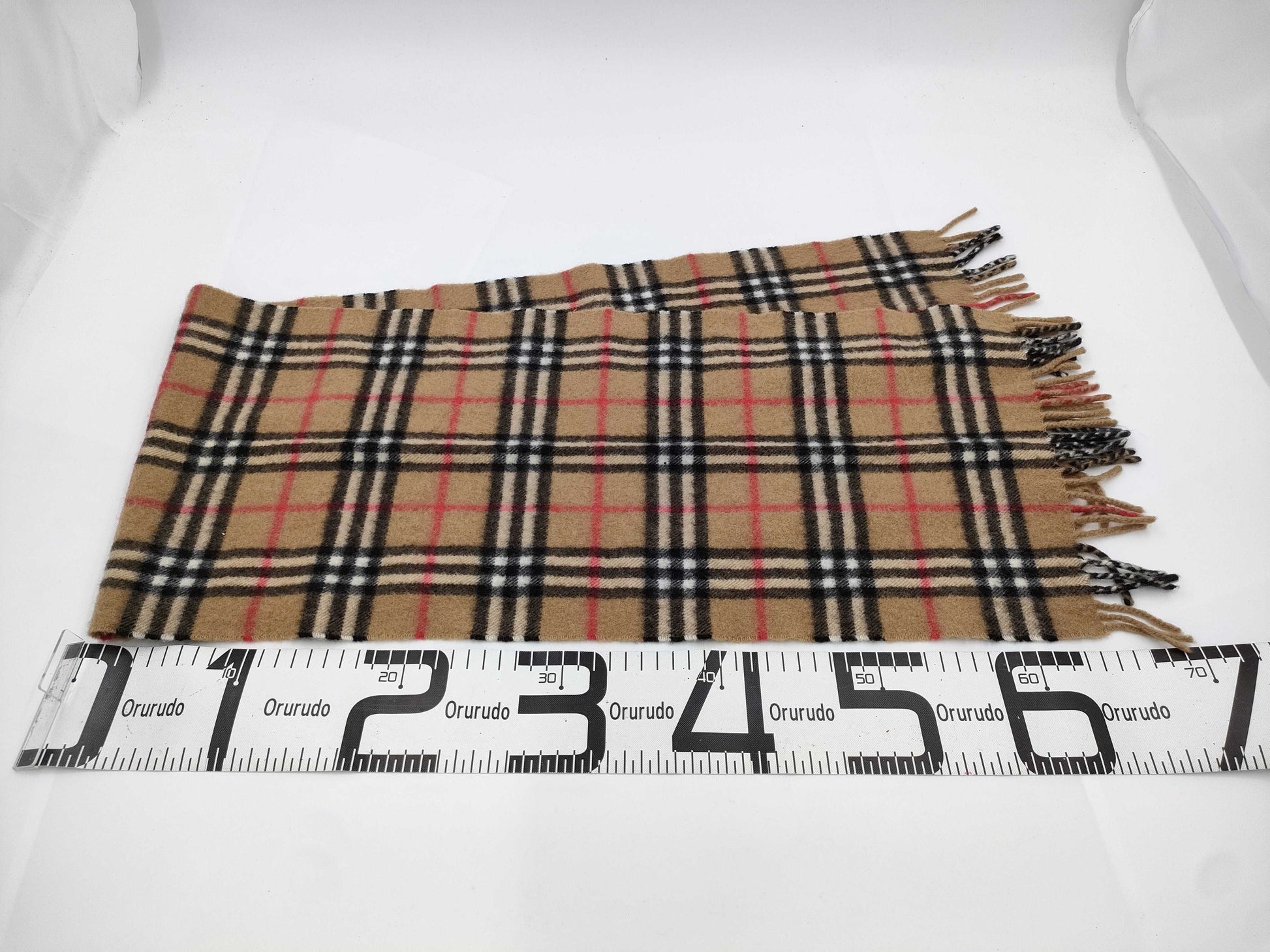 BURBERRY London Nova Check 100% Cashmere Scarf