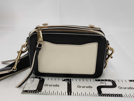 MARC JACOBS Snap Shoulder Bag