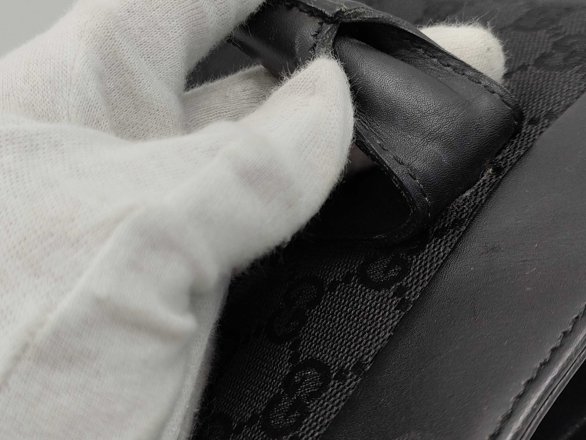GUCCI GG Canvas Hand Tote Bag 33890