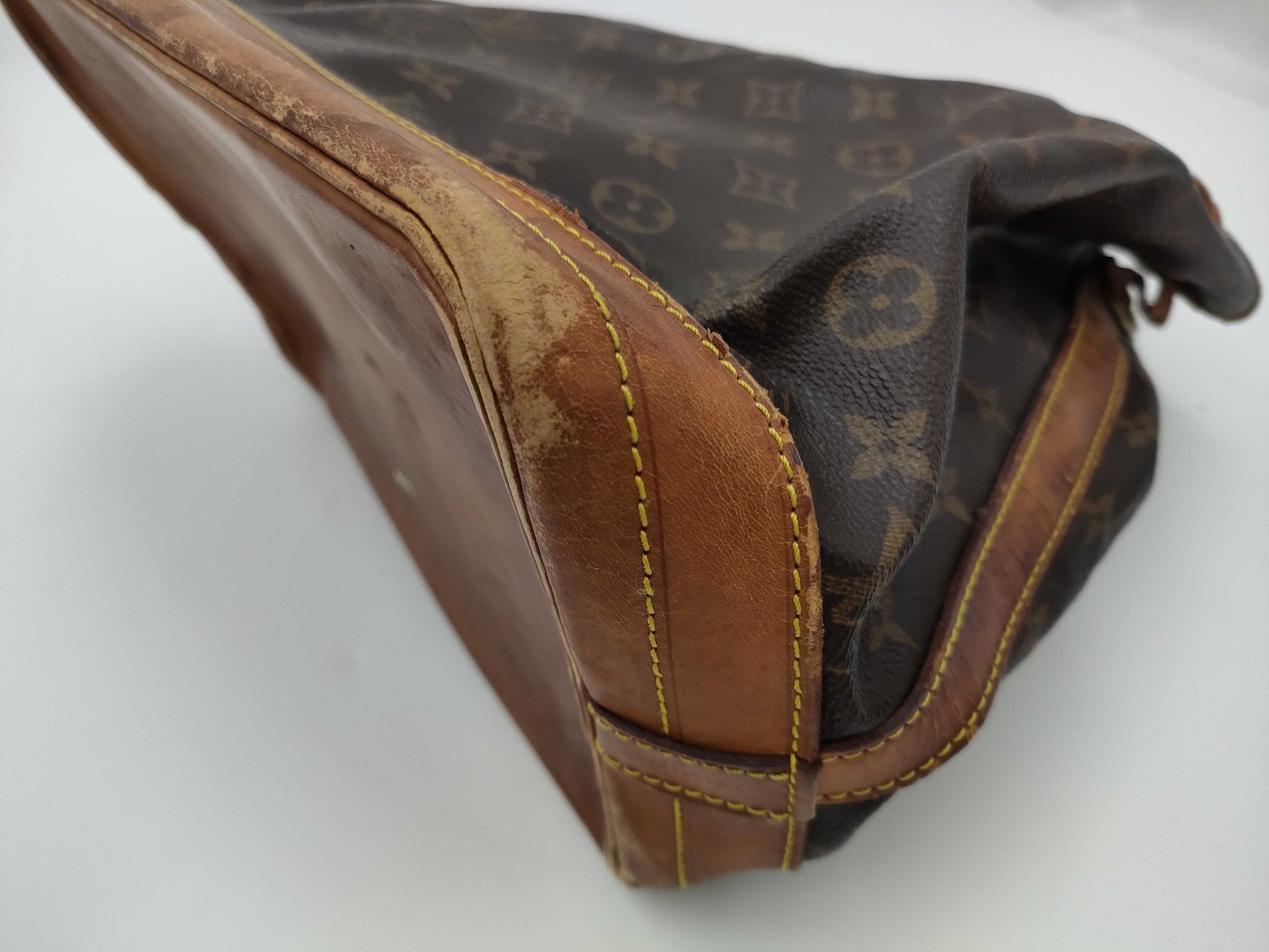 LOUIS VUITTON Monogram M40647 Chantilly GM/Noe Shoulder Bag 