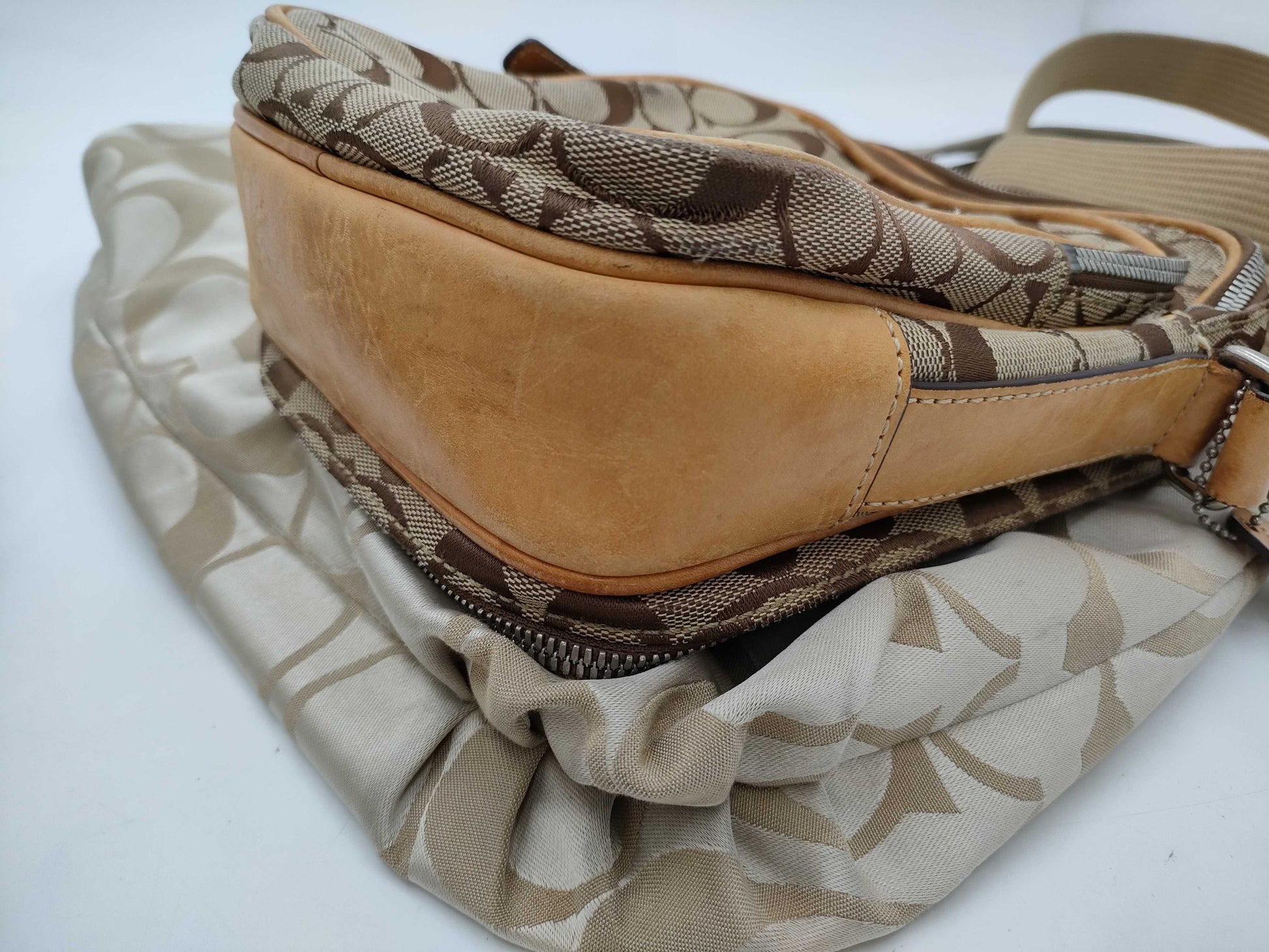 COACH Signature Bag for Women *4-Piece Bag