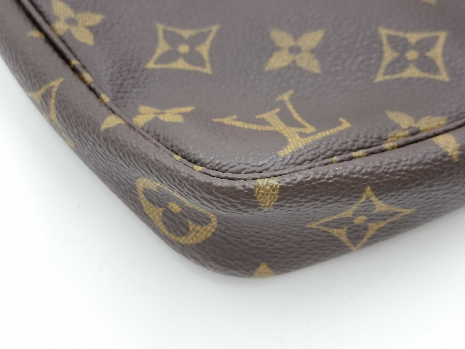 LOUIS VUITTON Monogram M51980 Pochette Accessoires Handbag