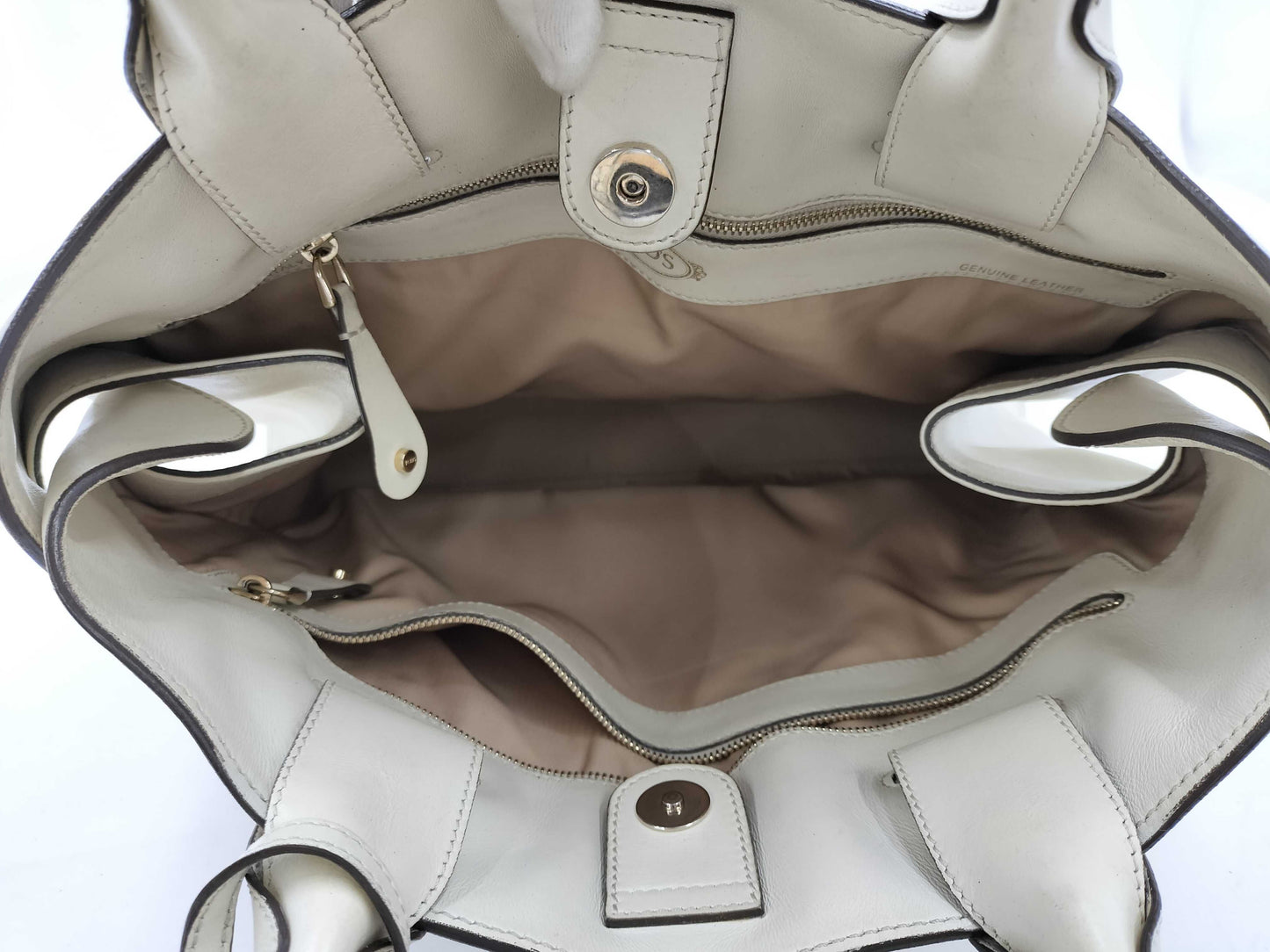 TOD'S Cape Bag Tote Handbag