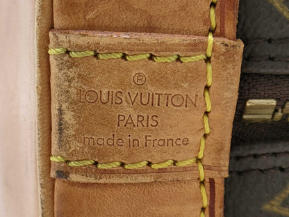 LOUIS VUITTON Monogram Alma Handbag