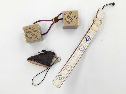LOUIS VUITTON Mobile Phone Strap *1 / Hair Cube *1 / Monogram Shoe-Shaped Keychain *1 / LV Accessory 3-Piece Set Other Accessories