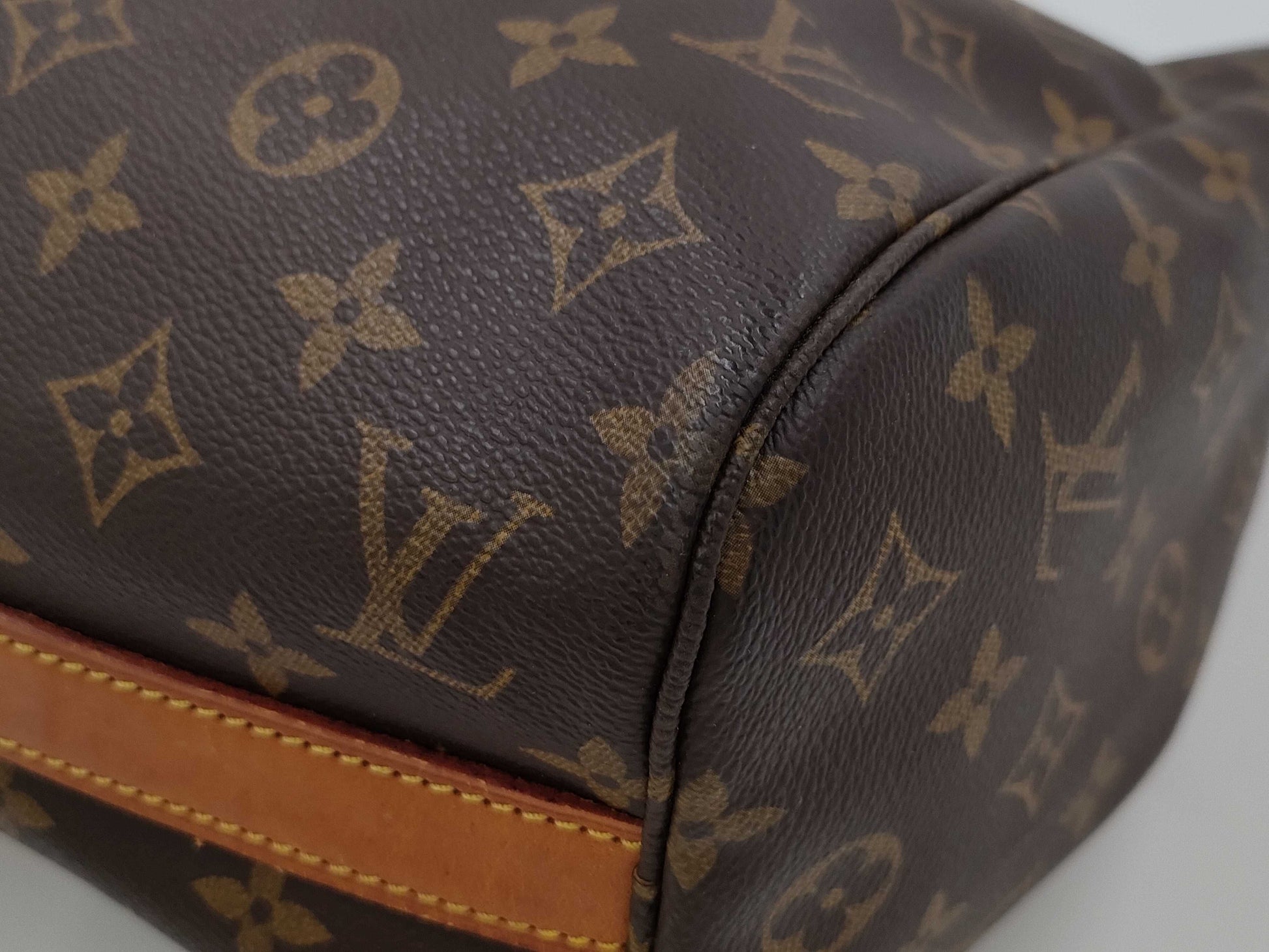 LOUIS VUITTON Monogram Flanery 45 Shoulder Bag