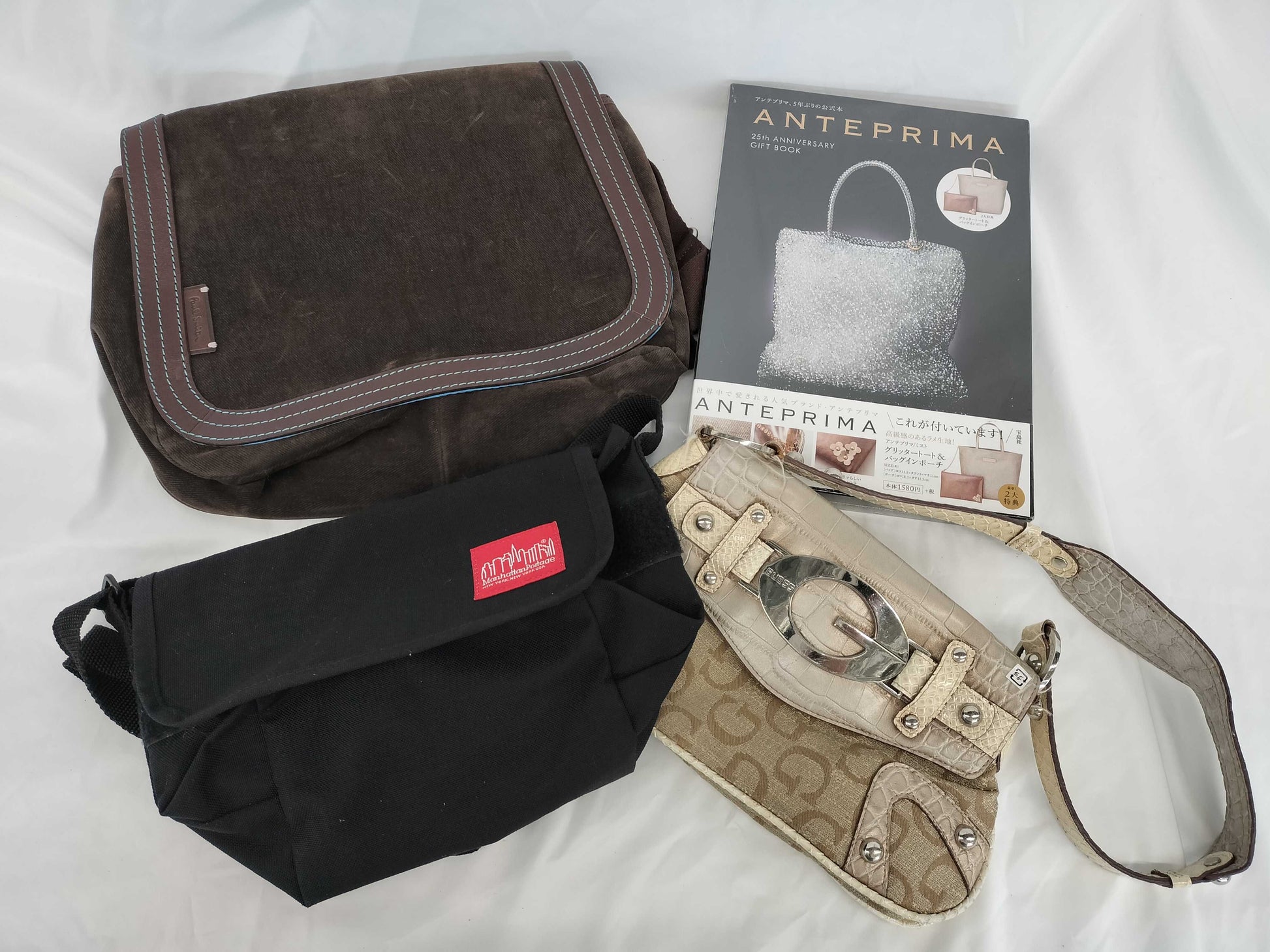 Guess etc. set bag