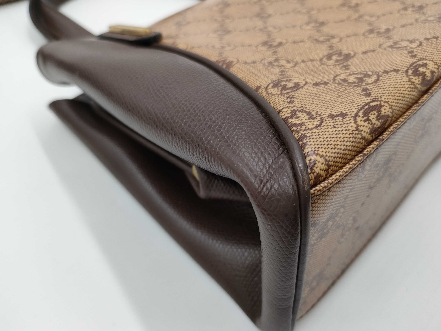 GUCCI GUCCI enamel tote bag with large peeling inside, shoulder bag
