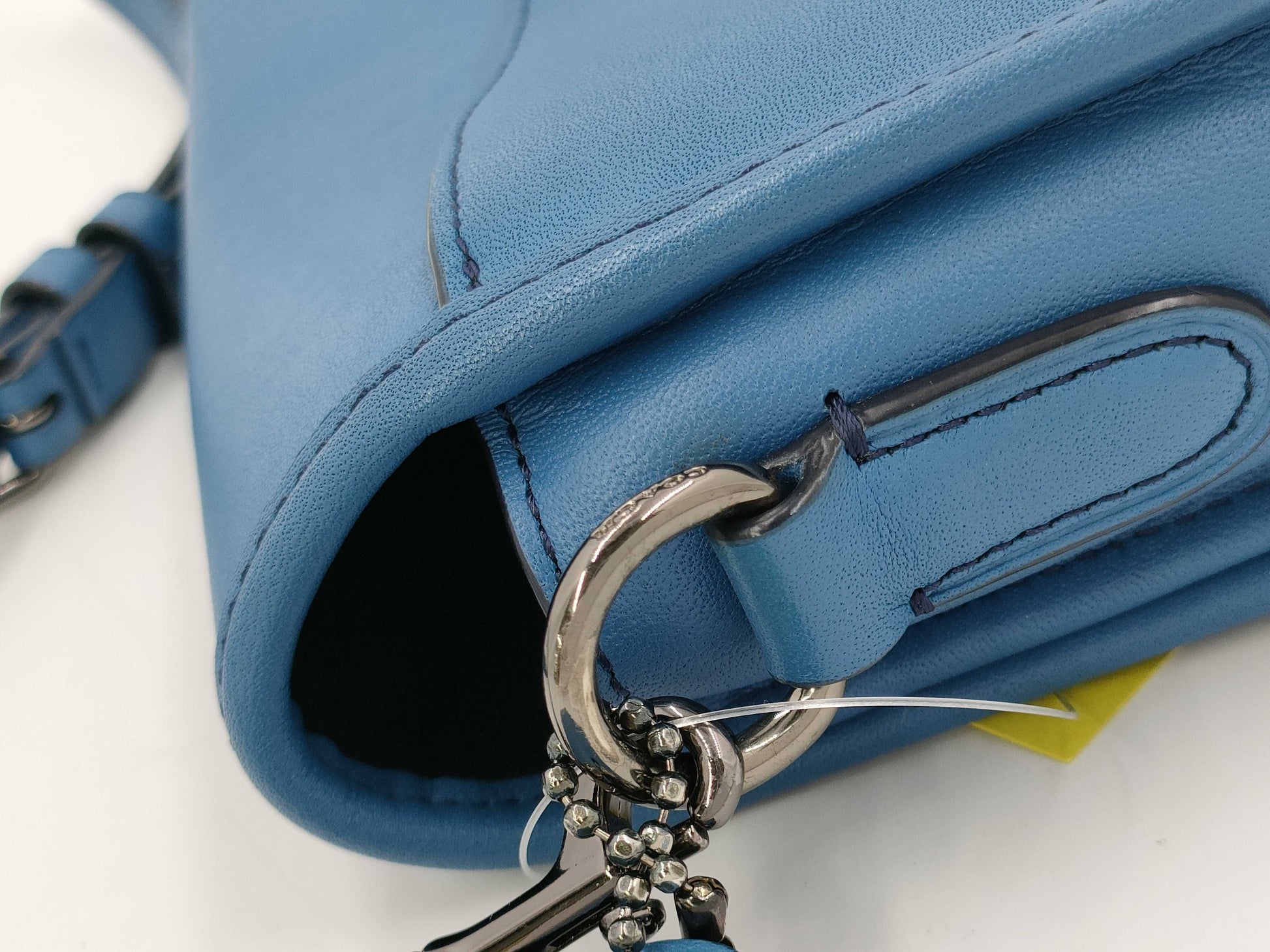 COACH 57325 / Turnlock / Leather Shoulder Bag Shoulder Bag