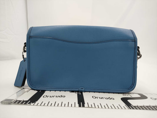COACH 57325 / Turnlock / Leather Shoulder Bag Shoulder Bag