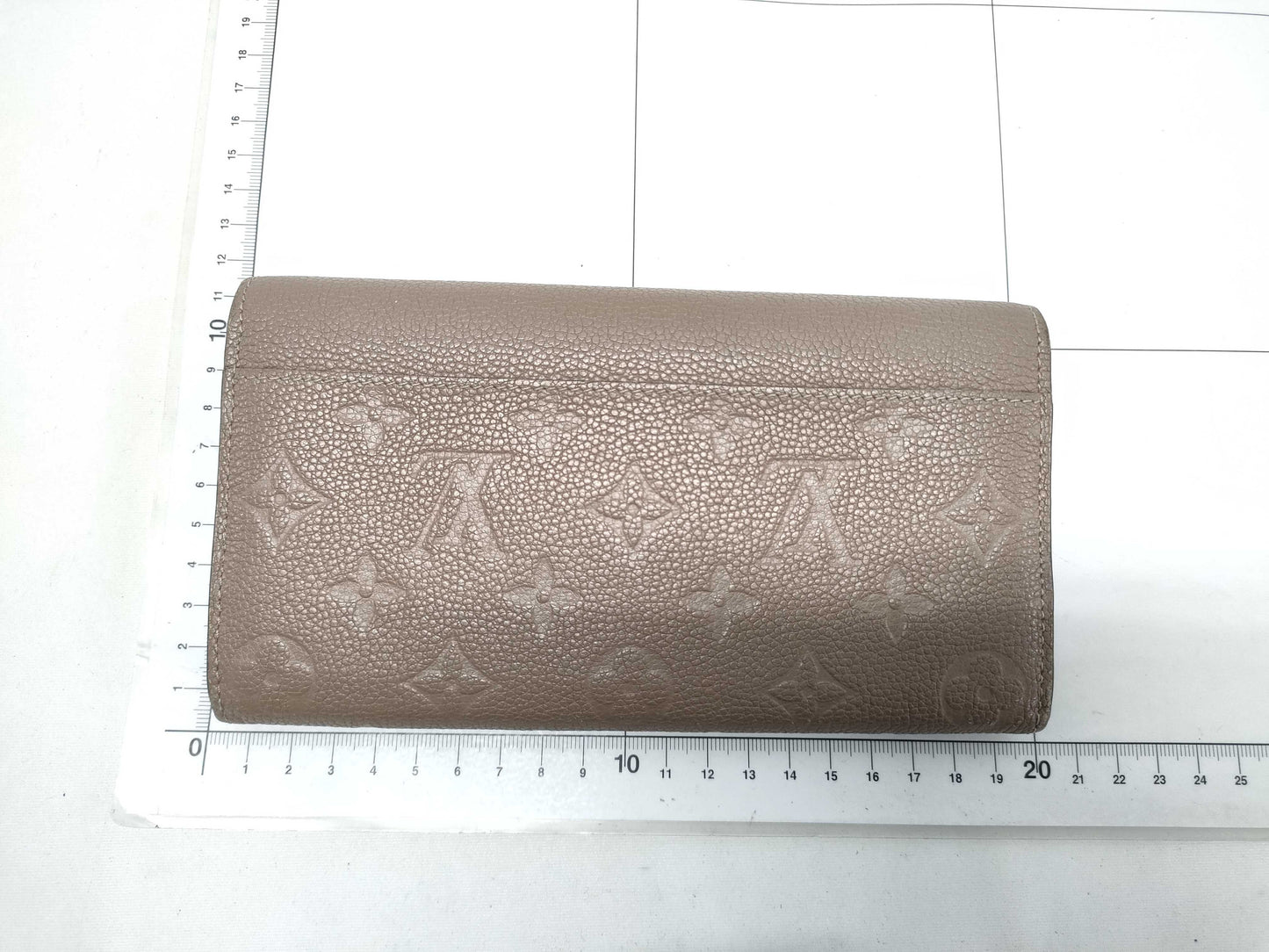 LOUIS VUITTON Monogram Empreinte Sarah CA2127 Wallet