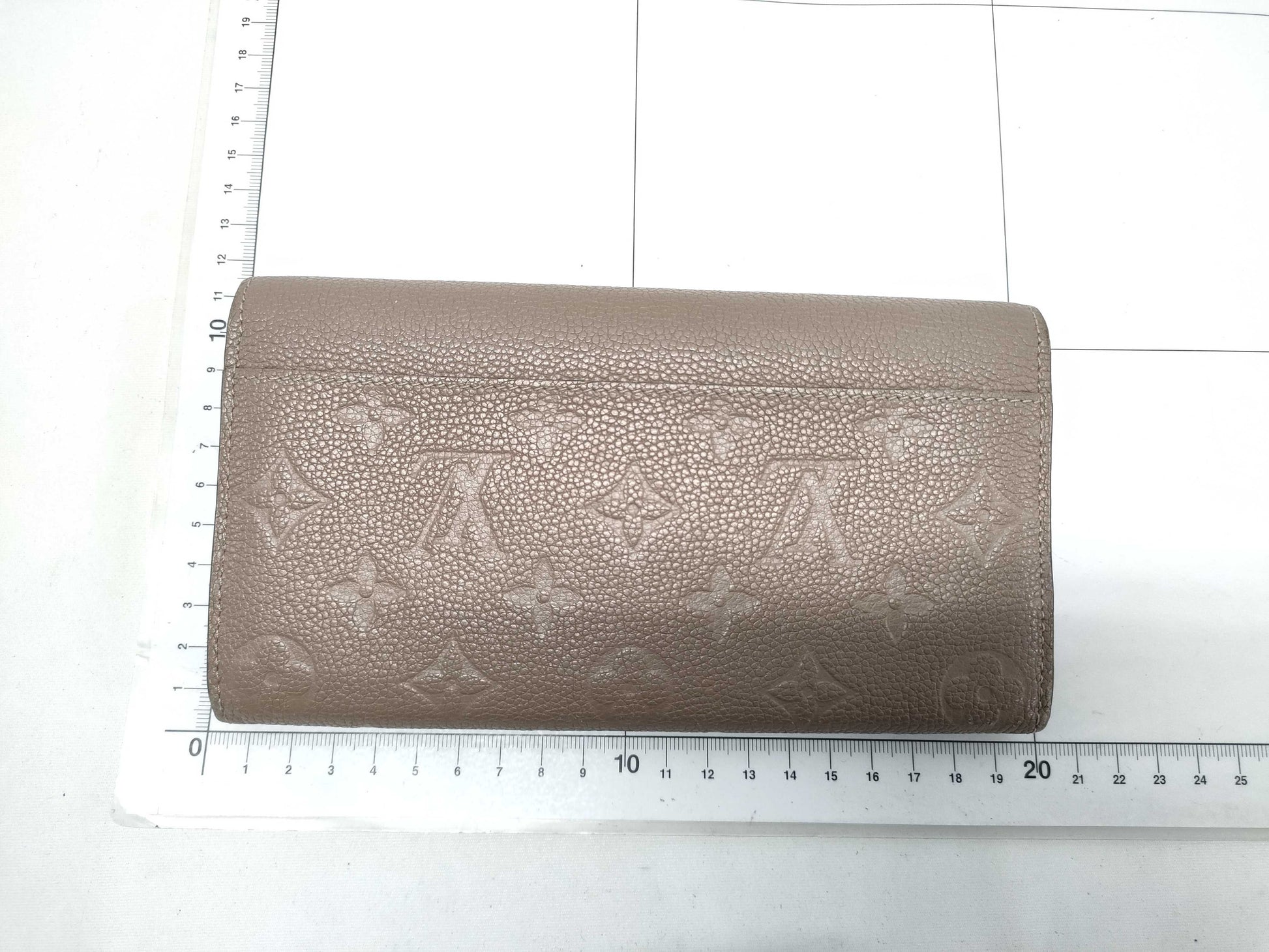 LOUIS VUITTON Monogram Empreinte Sarah CA2127 Wallet