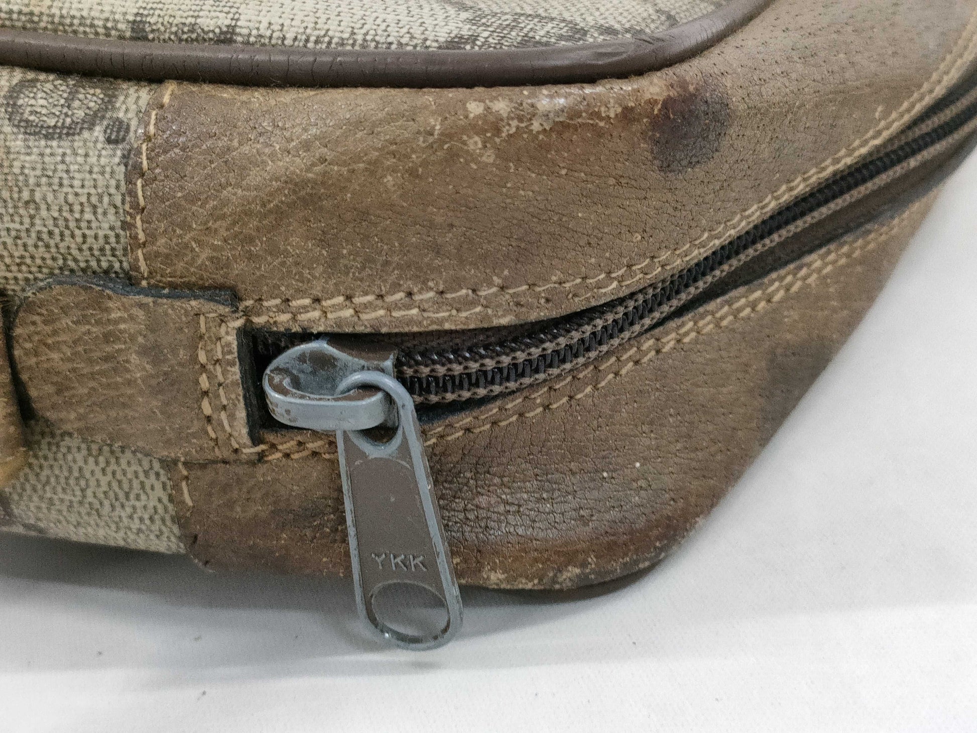 GUCCI Old Gucci Sherry Line Shoulder Bag