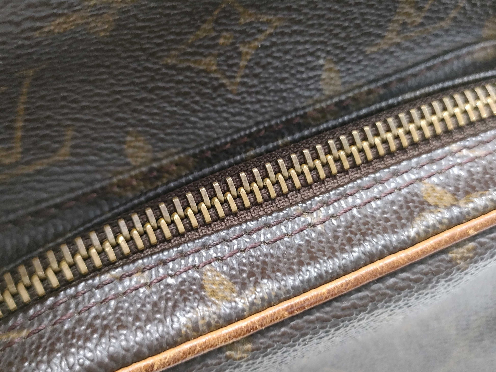 LOUIS VUITTON Monogram M45236 Amazon Shoulder Bag