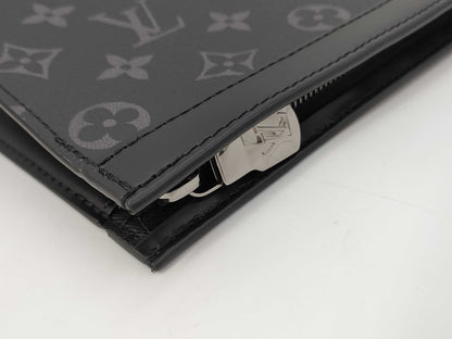 LOUIS VUITTON M61692 Monogram Eclipse Pochette Voyage MM Clutch Bag