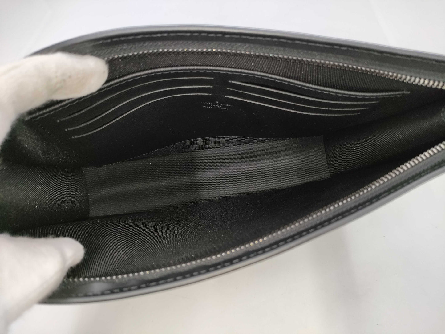 LOUIS VUITTON M61692 Monogram Eclipse Pochette Voyage MM Clutch Bag