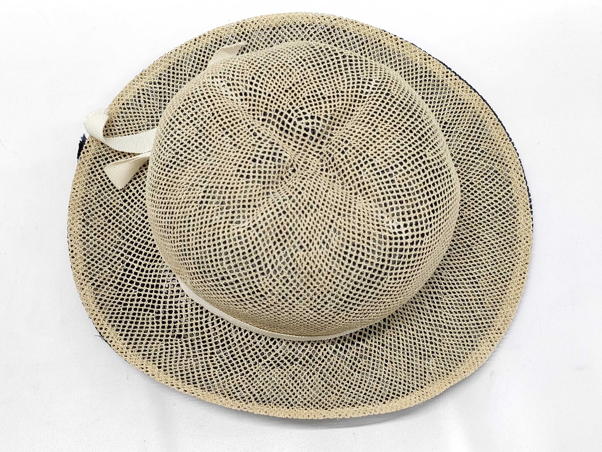 HERMES Hats and other apparel