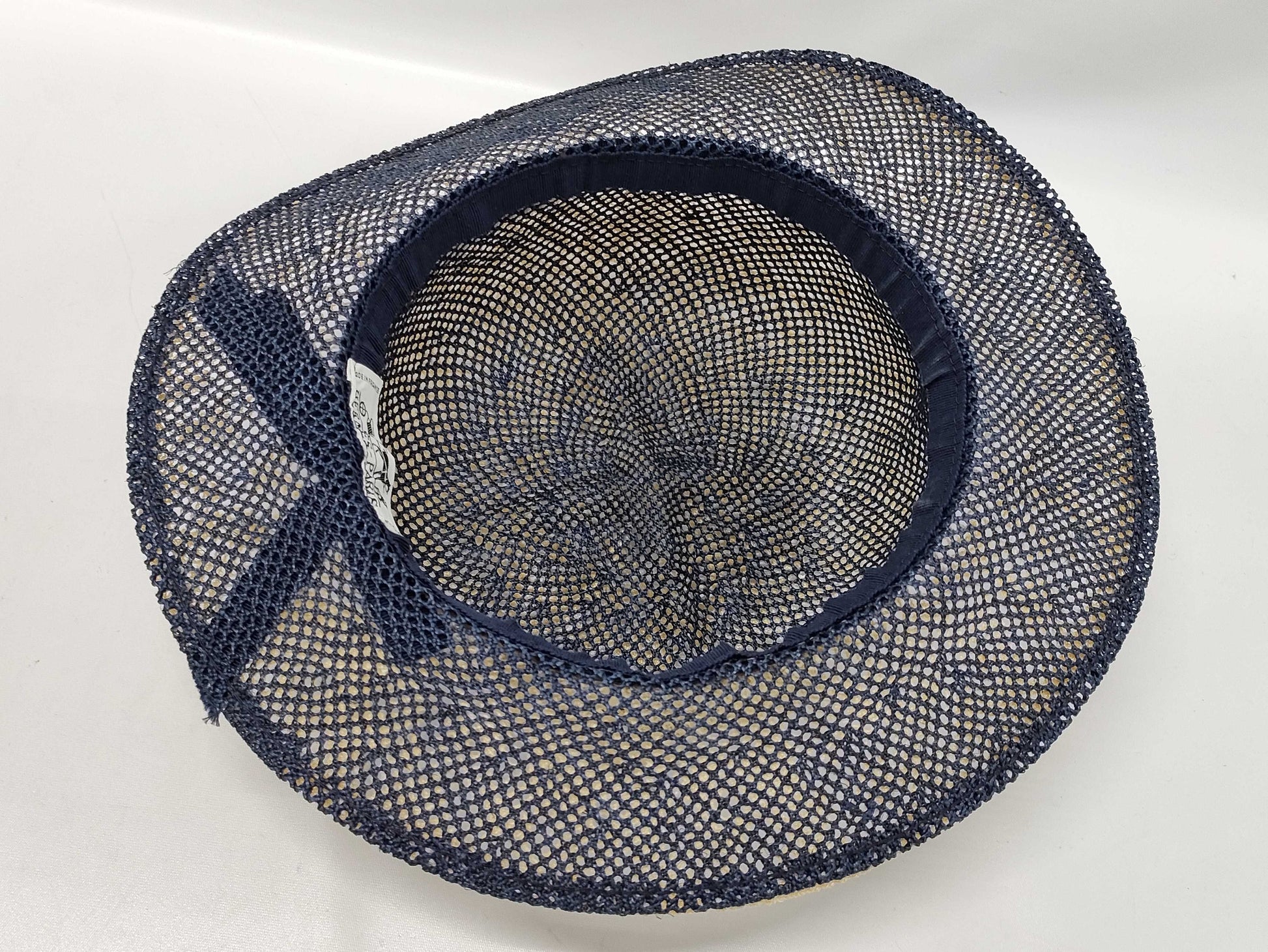 HERMES Hats and other apparel