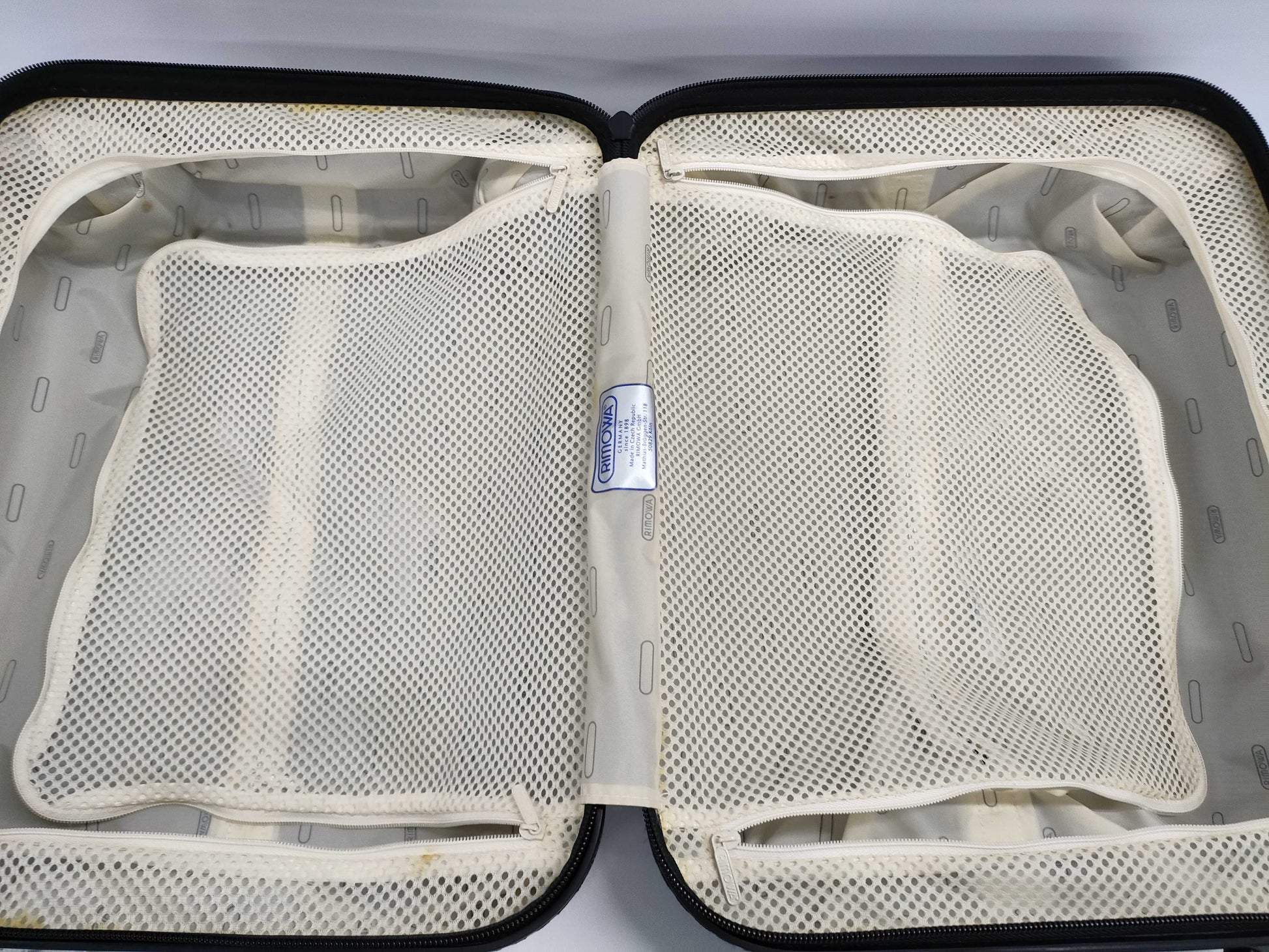 (10460_0298) RIMOWA Salsa Air Carry Bag