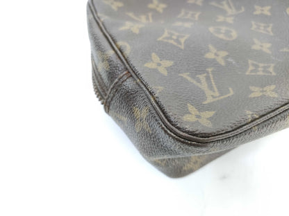 LOUIS VUITTON Monogram Truth Toilette 23 Pouch