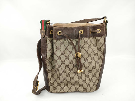 GUCCI GG Supreme Drawstring Shoulder Bag